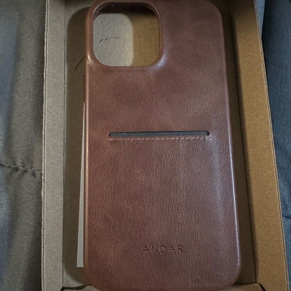 Andar leather iPhone 13 Pro Max case - Picture 2 of 2